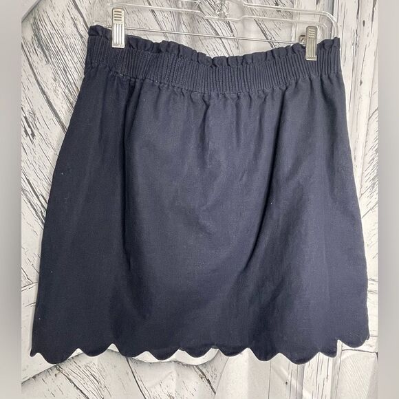 J. CREW elastic waist mini skirt with scalloped hem 10 - Picture 3 of 8